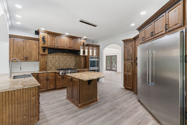 2214 Trieste Trl, Adams, TN 37010