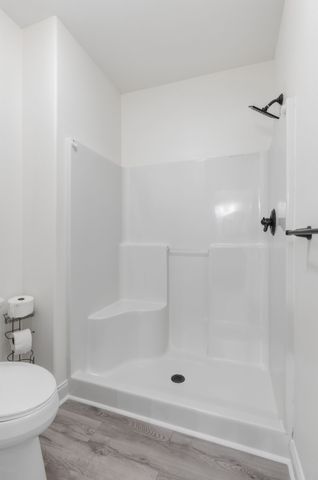2214 Trieste Trl, Adams, TN 37010