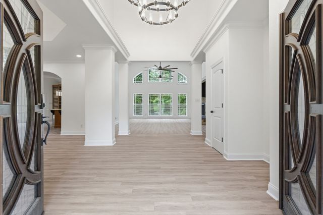 2214 Trieste Trl, Adams, TN 37010