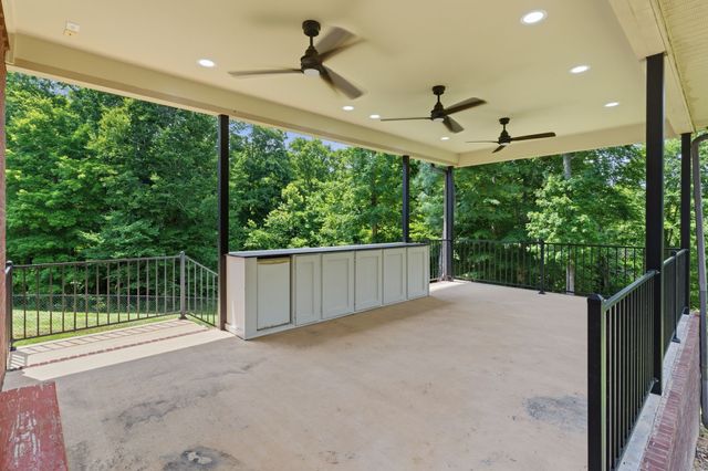 2214 Trieste Trl, Adams, TN 37010