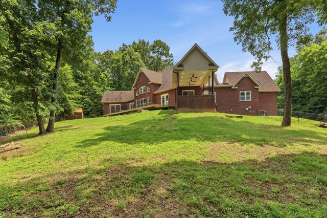 2214 Trieste Trl, Adams, TN 37010
