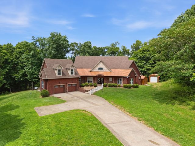 2214 Trieste Trl, Adams, TN 37010