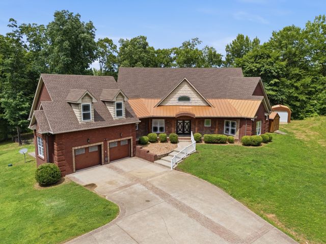 2214 Trieste Trl, Adams, TN 37010