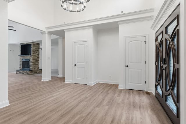2214 Trieste Trl, Adams, TN 37010