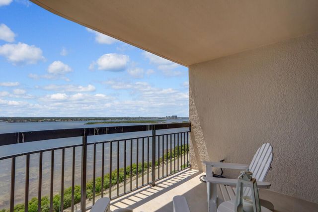 5380 N Ocean Drive 18j, Singer Island, FL 33404