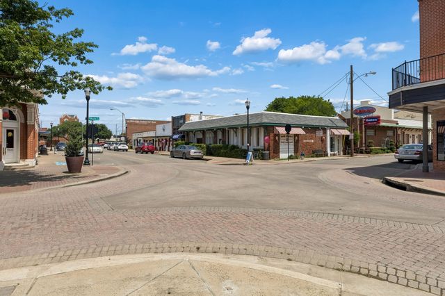 1514 Baxley Street, Carrollton, TX 75006