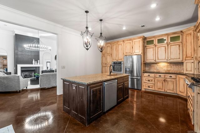 335 Vintage Cove, Conway, AR 72034