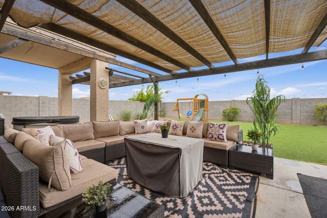 4513 E WHITEHALL Drive, San Tan Valley, AZ 85140