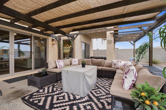 4513 E WHITEHALL Drive, San Tan Valley, AZ 85140