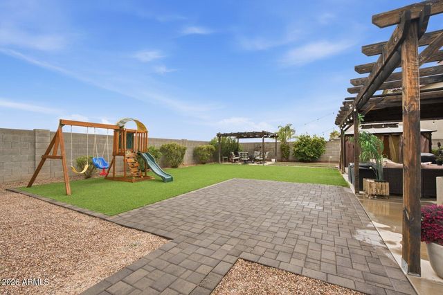 4513 E WHITEHALL Drive, San Tan Valley, AZ 85140