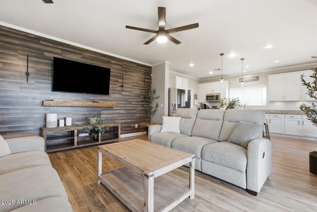 4513 E WHITEHALL Drive, San Tan Valley, AZ 85140