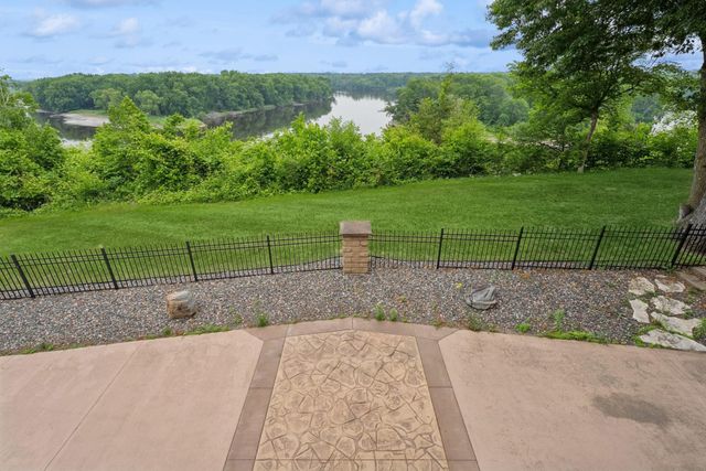 1652 216th Street E, Lynden Twp, MN 55320