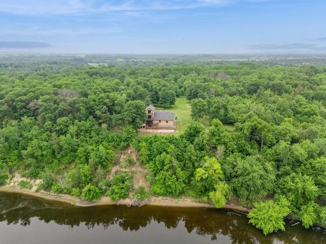1652 216th Street E, Lynden Twp, MN 55320