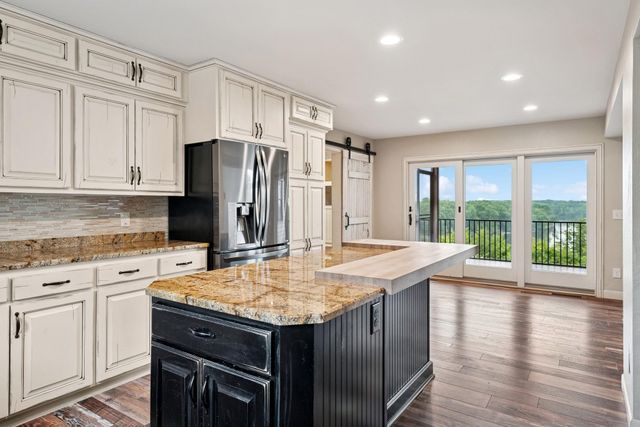 1652 216th Street E, Lynden Twp, MN 55320