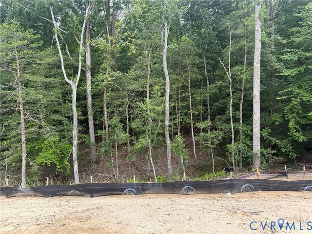 4312 Aurora Dr, Moseley, VA 23120