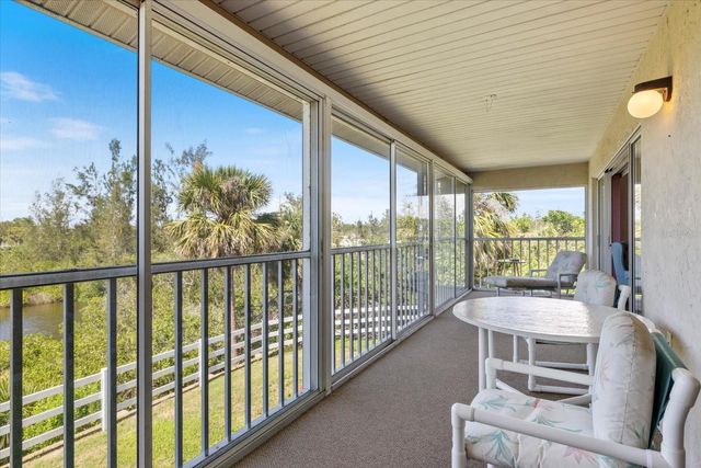 841 WATERSIDE DRIVE 206, Venice, FL 34285