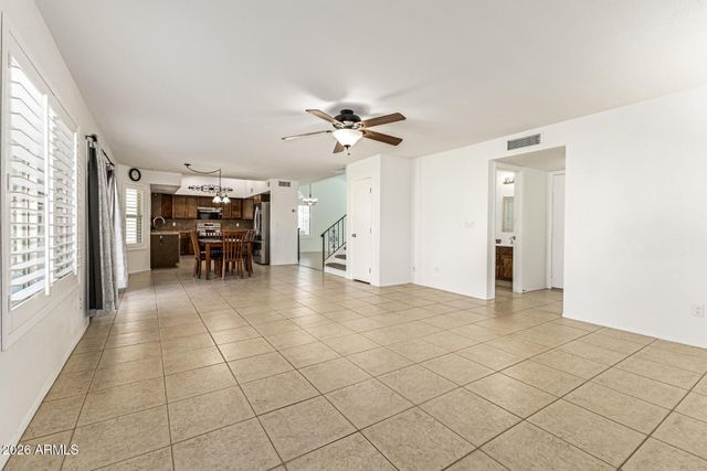 15756 W SHILOH Avenue, Goodyear, AZ 85338