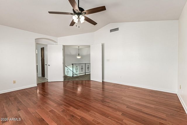 15756 W SHILOH Avenue, Goodyear, AZ 85338