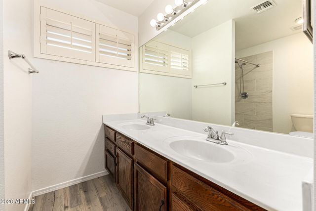 15756 W SHILOH Avenue, Goodyear, AZ 85338