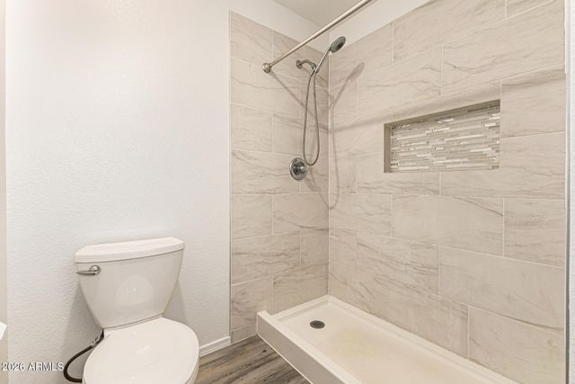 15756 W SHILOH Avenue, Goodyear, AZ 85338