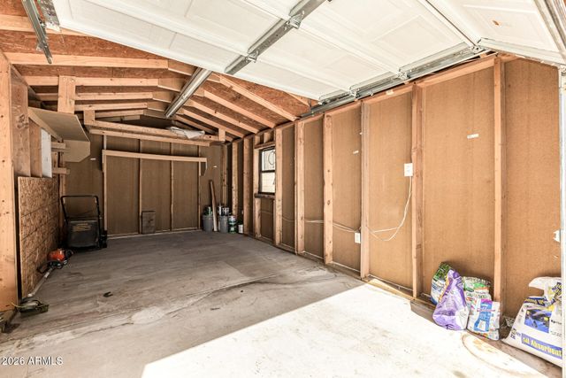 15756 W SHILOH Avenue, Goodyear, AZ 85338