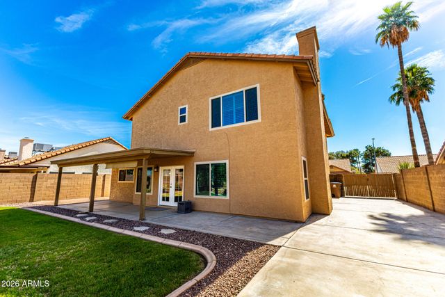 15756 W SHILOH Avenue, Goodyear, AZ 85338