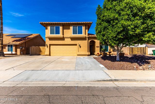15756 W SHILOH Avenue, Goodyear, AZ 85338