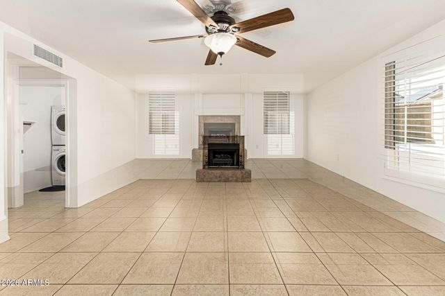 15756 W SHILOH Avenue, Goodyear, AZ 85338