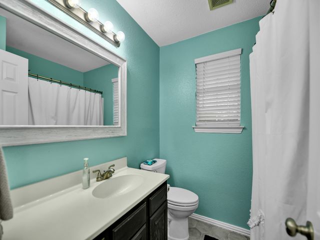 108 Butternut Court, Weatherford, TX 76088