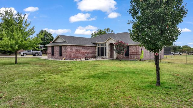 108 Butternut Court, Weatherford, TX 76088