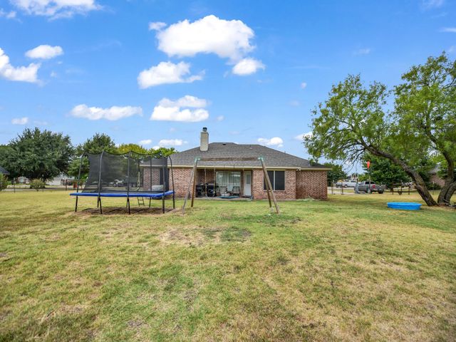 108 Butternut Court, Weatherford, TX 76088