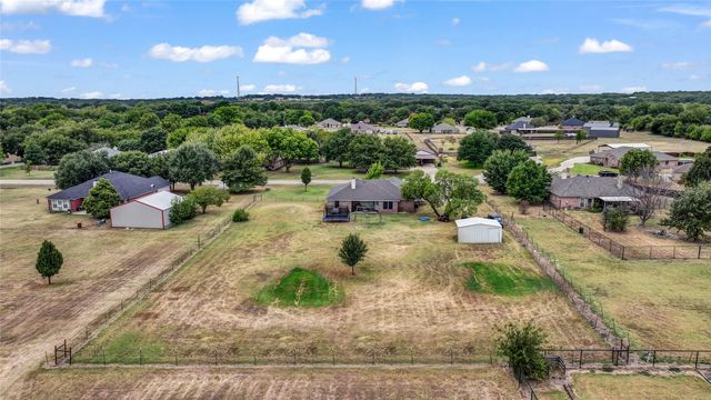 108 Butternut Court, Weatherford, TX 76088