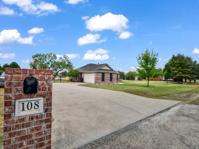 108 Butternut Court, Weatherford, TX 76088
