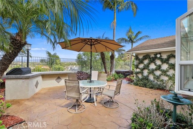 26141 Buscador, Mission Viejo, CA 92692