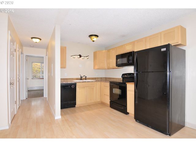 200 Sw FLORENCE Ave E1, Gresham, OR 97080