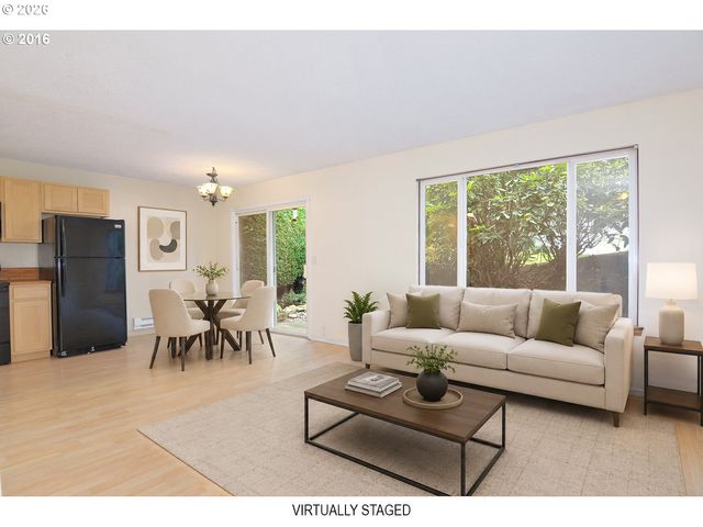 200 Sw FLORENCE Ave E1, Gresham, OR 97080