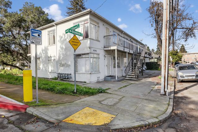 4343 Brookdale Ave, Oakland, CA 94619