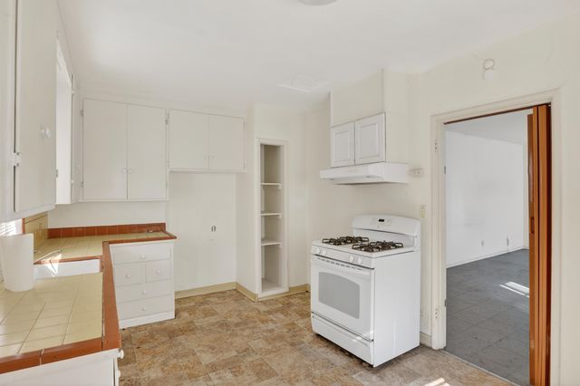 4343 Brookdale Ave, Oakland, CA 94619