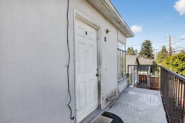 4343 Brookdale Ave, Oakland, CA 94619
