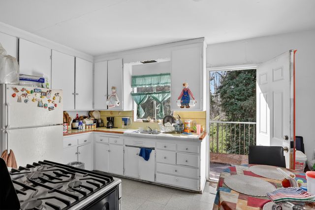 4343 Brookdale Ave, Oakland, CA 94619