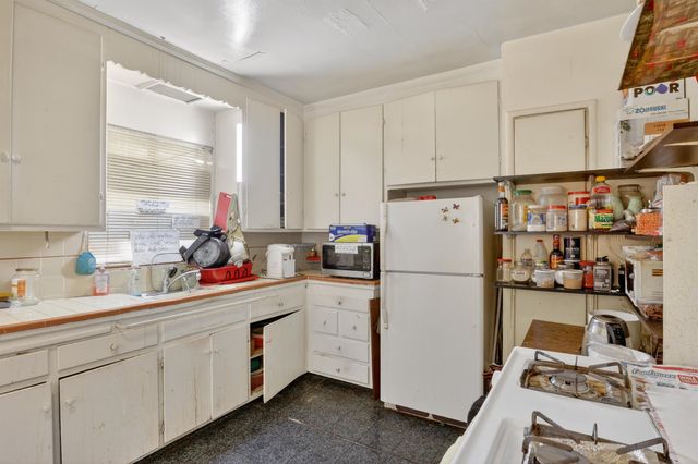 4343 Brookdale Ave, Oakland, CA 94619