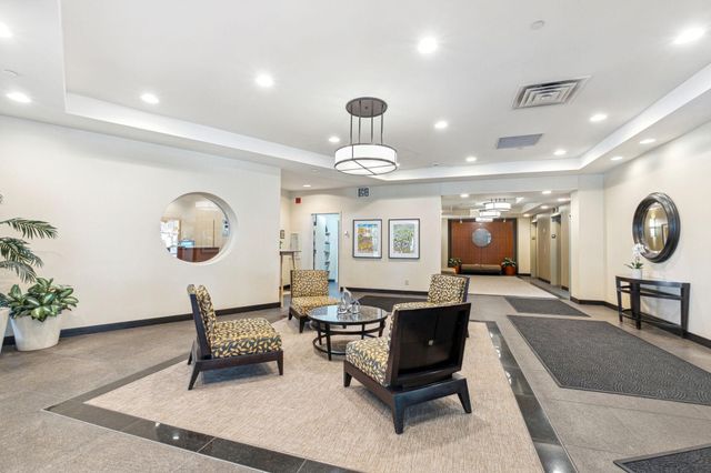 2950 Dean Parkway 1005, Minneapolis, MN 55416