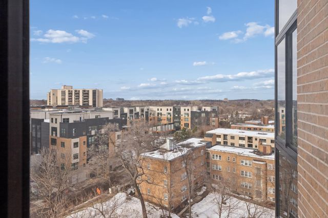 2950 Dean Parkway 1005, Minneapolis, MN 55416