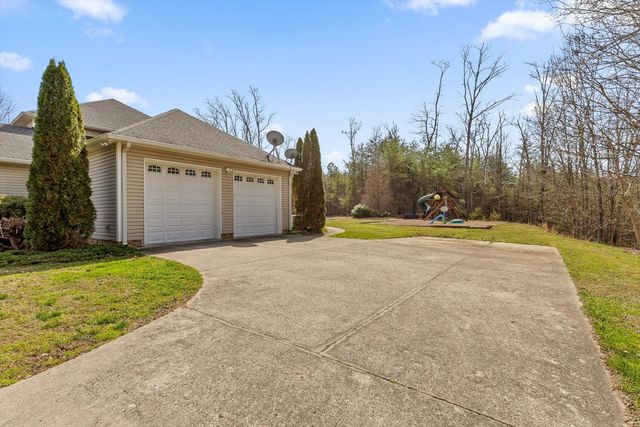 1250 Owl Hollow Road, Mcdonald, TN 37353