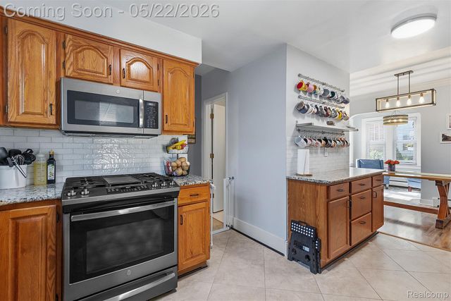 156 Moross Street, Mt. Clemens, MI 48043