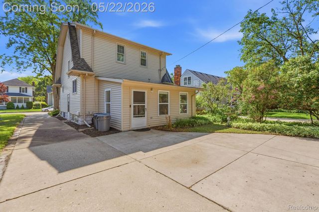 156 Moross Street, Mt. Clemens, MI 48043