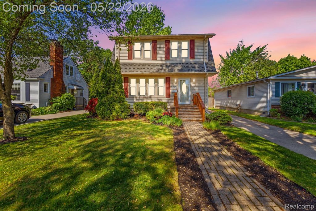 156 Moross Street, Mt. Clemens, MI 48043