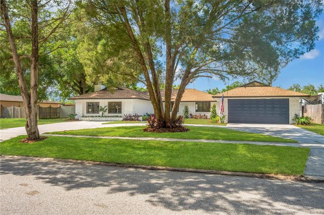 6622 JENNIFER DRIVE, Tampa, FL 33617