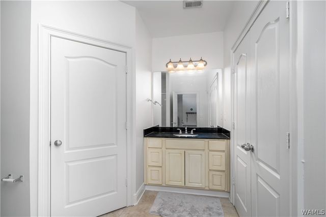 700 15th 2404, Tuscaloosa, AL 35401