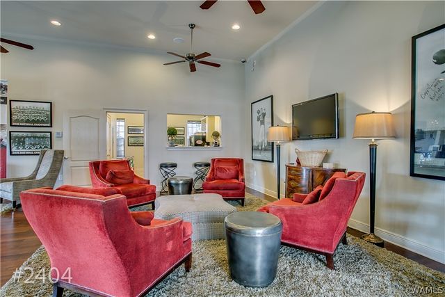 700 15th 2404, Tuscaloosa, AL 35401